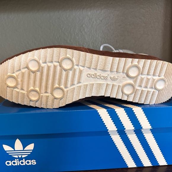 Adidas Vintage Runner - Noah Brown 10.5 US Men’s - Picture 3 of 8